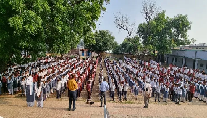 हरदोई : बच्चों ने ली शपथ…खत्म करके रहेंगे नशाखोरी