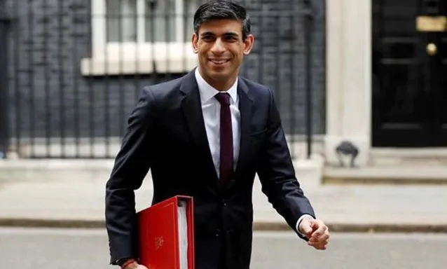 UK के PM पद की रेस में शामिल हुए ऋषि सुनक, 100 से ज्यादा सांसदों का समर्थन पाने वाले पहले दावेदार