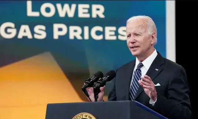 अमेरिका में चुनाव से पहले गैस की कीमतों को कम करने के उपायों की घोषणा
