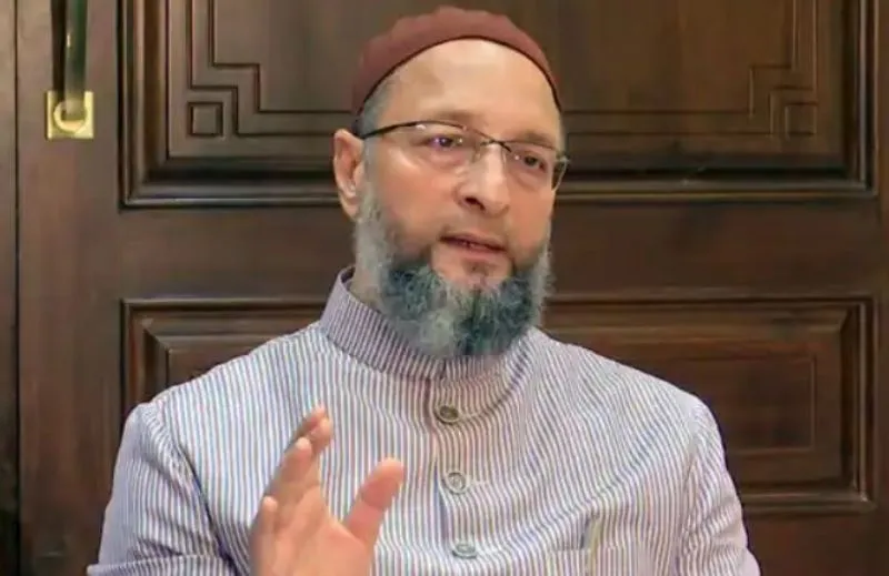 श्रद्धा हत्याकांड पर ओवैसी ने विपक्ष पर कसा तंज,  बोले- ये लव जिहाद का केस नहीं... बीजेपी सेंकती है सियासी रोटी'