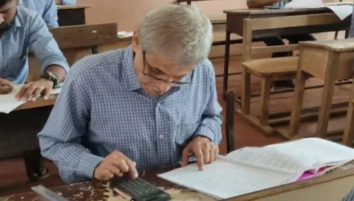 70 वर्ष की उम्र में दिखाया जलवा, इंजीनियरिंग परीक्षा में 95 फीसदी अंक लाकर किया टॉप