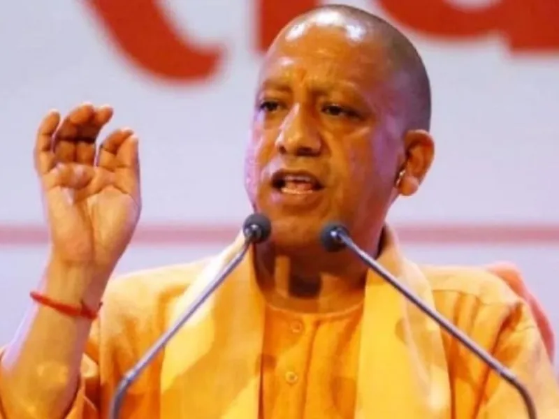 बुंदेलखंड से खत्म हुआ गुंडे-माफियाओं का राज, विकास की बढ़ रही रफ्तार : सीएम योगी 