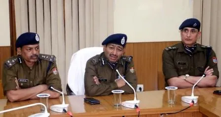 हल्द्वानी: डीजीपी बोले नेपाल-चीन बार्डर की संवेदनशीलता को देखते हुए सीमावर्ती क्षेत्रों में कड़ी चौकसी 