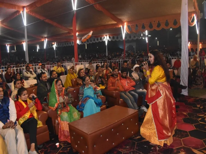 सीताराम जी की प्यारी राजधानी लागे...