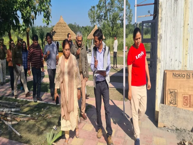 बहराइच: जंगल के रिजार्ट का प्रधान मुख्य वन संरक्षक ने किया निरीक्षण, दिए निर्देश 