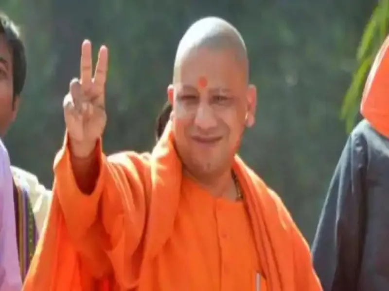 आज अलीगढ़ और फिरोजाबाद जाएंगे सीएम योगी, कई परियोजनाओं की देंगे सौगात 