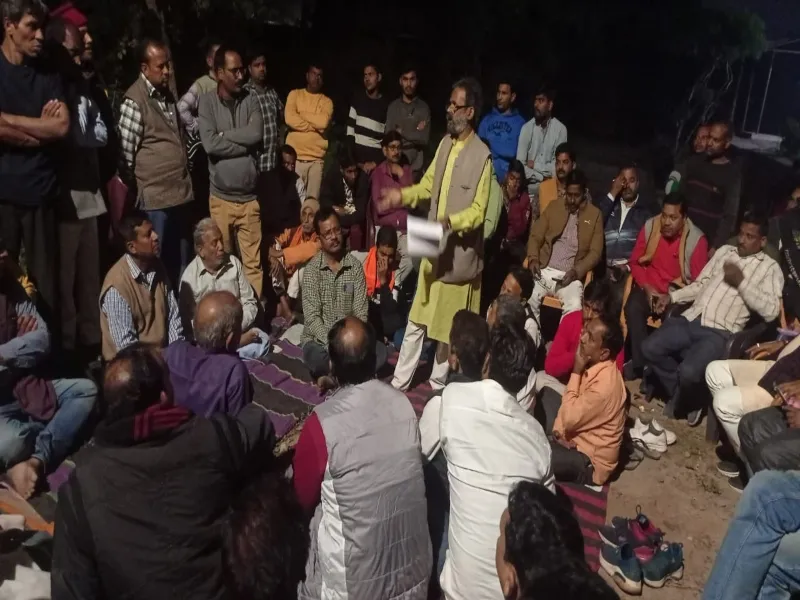 अयोध्या: रामपथ चौड़ीकरण से भड़के व्यापारी, कल से बेमियादी बाजारबंदी