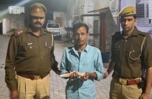 शाहजहांपुर: पत्नी पर तेजाब फेंकने वाला पति तमंचा सहित गिरफ्तार