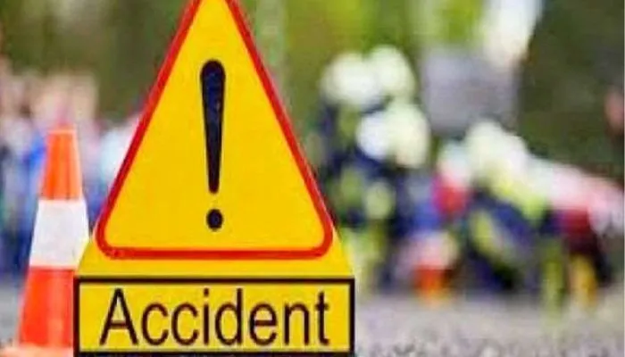 Kanpur Accident : सड़क हादसे में तीन की मौत, बहन का तिलक चढ़ाकर लौट रहा भाई हादसे का हुआ शिकार