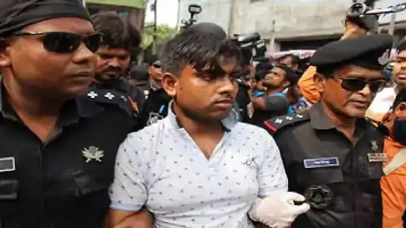 बांग्लादेश में हिंदू लड़की के कत्ल की दर्दनाक दास्तां, प्रेमी ने नाले में बहाए बॉडी पार्ट्स