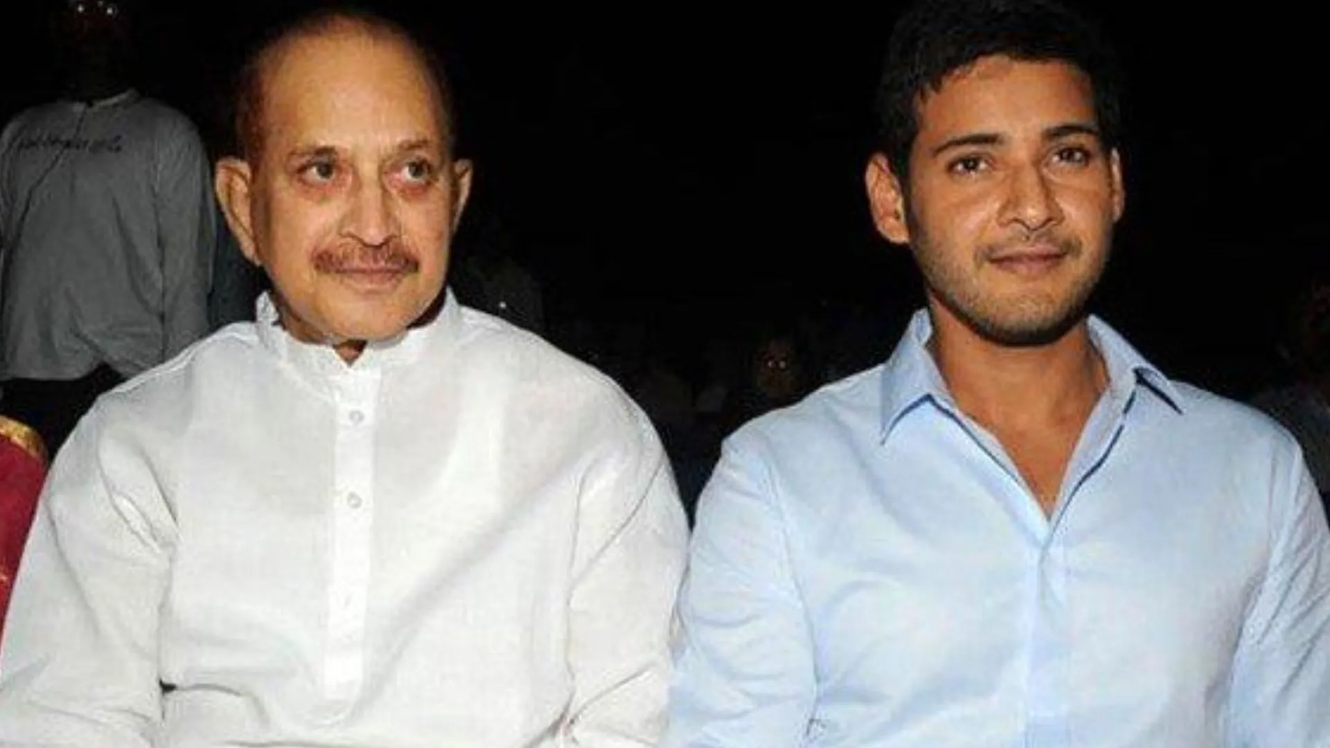 महेश बाबू के पिता व टॉलीवुड के दिग्गज ऐक्टर कृष्णा का कार्डियक अरेस्ट से निधन 