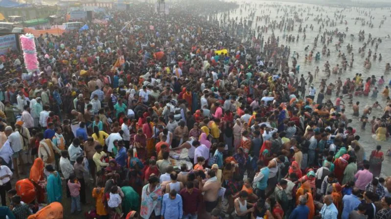 मेला ककोड़ा: गंगा तट पर श्रद्धा की डुबकी, आस्था का सैलाब