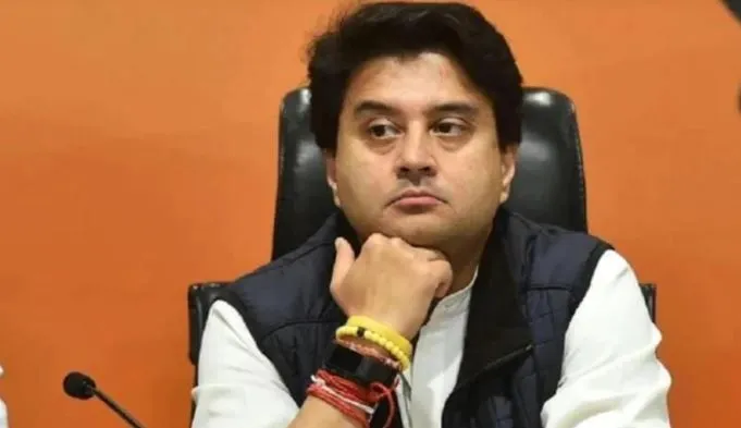 कोरोना संक्रमित हुए ज्योतिरादित्य सिंधिया, ट्वीट कर दी जानकारी