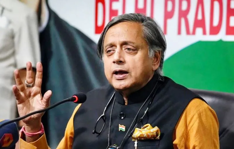 Gujarat Election: कांग्रेस के प्रचार से शशि थरूर ने किया किनारा, कहा- पार्टी जानती है कि...