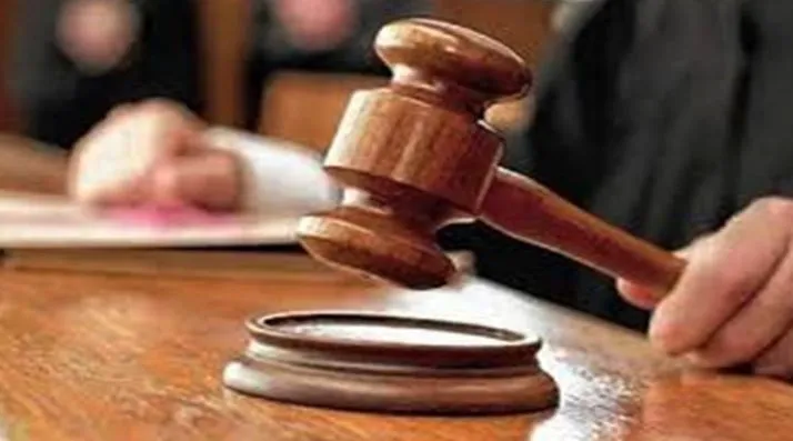 मालेगांव विस्फोट: कोर्ट ने एटीएस अधिकारी के खिलाफ किया वारंट जारी 