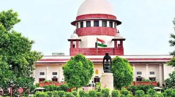 सुप्रीम कोर्ट ने कहा- उच्चतर न्यायपालिका में नियुक्तियों के लिए भेजे गये नामों को रोके रखना अस्वीकार्य 