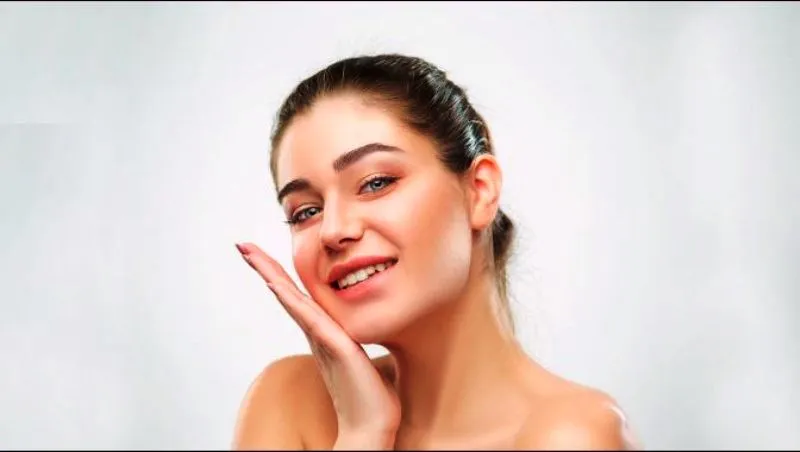 अगर आपको दिखना है जवां और खूबसूरत तो डाइट में शामिल करें ये छह चीजें