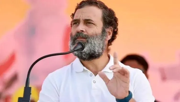 आदिवासियों को 