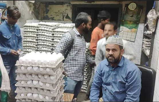 बरेली: दोगुनी हुई अंडों की खपत, दाम में भी वृद्धि