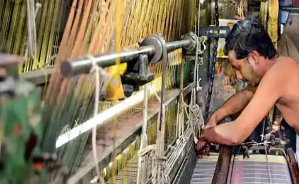 ‘मेगा पावरलूम क्लस्टर’ को मंजूरी देना तेलंगाना के बुनकरों के लिए सबसे बड़ा उपहार:  के.टी.रामा राव 