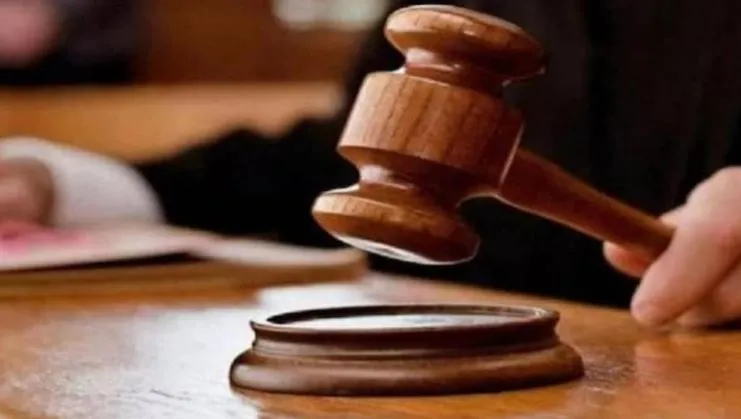 अदालत ने सौतेली बेटी से दुष्कर्म के आरोपी को सुनाई 20 साल के कारावास की सजा 