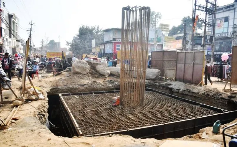 बरेली: दुश्वारियों के बीच दो दिसंबर से पहले पिलर का काम होगा शुरू