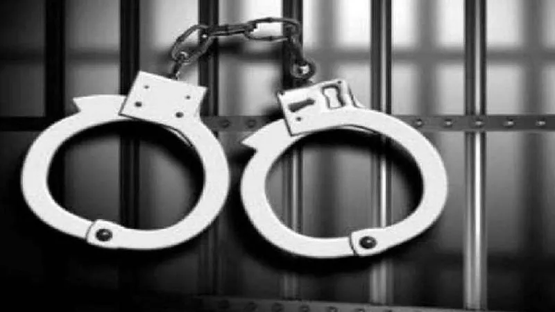 मुरादाबाद : लोन के नाम पर ठगी का भंडाफोड़, 14 लड़कियों समेत 20 आरोपी गिरफ्तार 