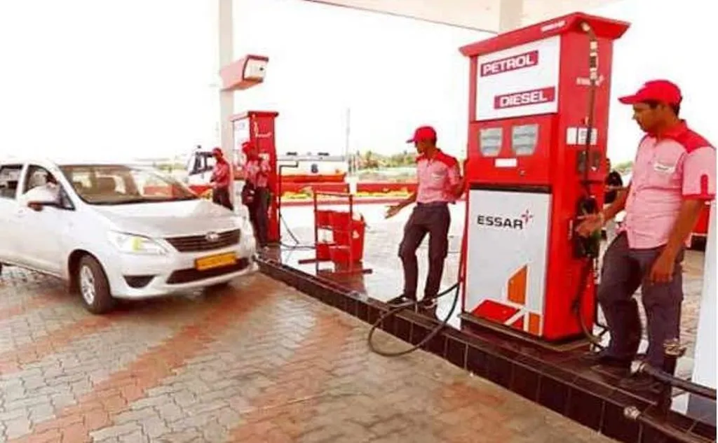 एस्सार ऑयल ब्रिटेन में निम्न कार्बन रिफाइनरी पहल पर कर रही है 36 करोड़ पाउंड खर्च 