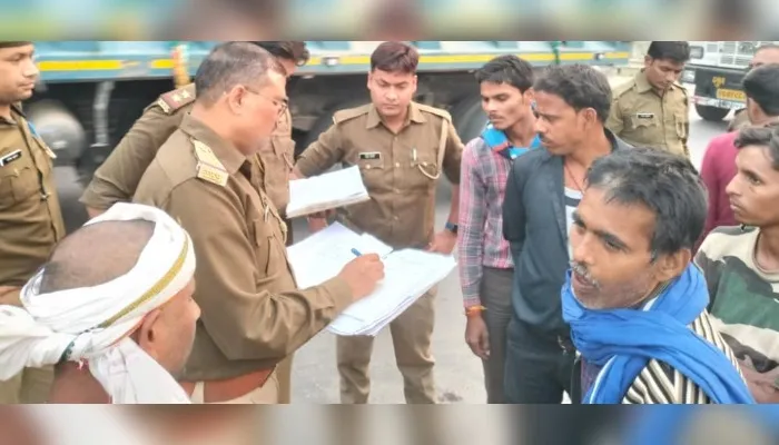 Ghatampur Accident News