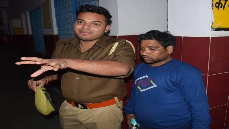 मुरादाबाद : चपरासी के फोन से शाैचालय में बने थे चार वीडियो, फुटेज की छानबीन