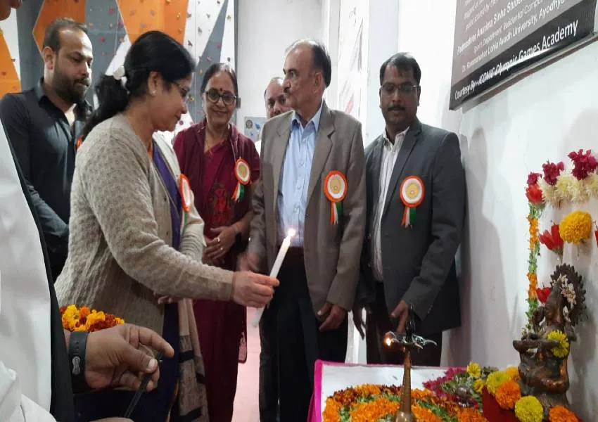 खेल का हमारे जीवन में अहम हिस्साः कुलपति 