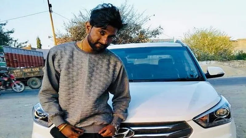 मुरादाबाद : दिनदहाड़े गोली मारकर युवक की हत्या, घटना सीसीटीवी में कैद