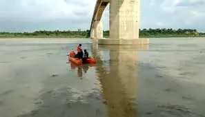 बागेश्वर: नशे की हालत में नदी में कूदा