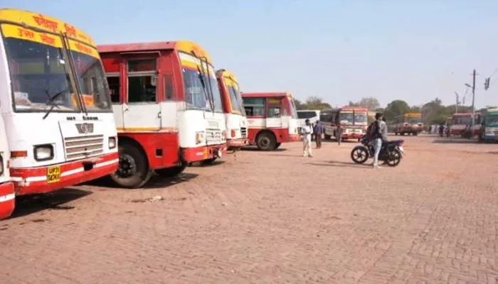 Kanpur : Jhakarkati Bus Adda से करना है सफर, दो घंटे पहले आकर बुक कराएं सीट, यहां बुकिंग काउंटर हो गया चालू