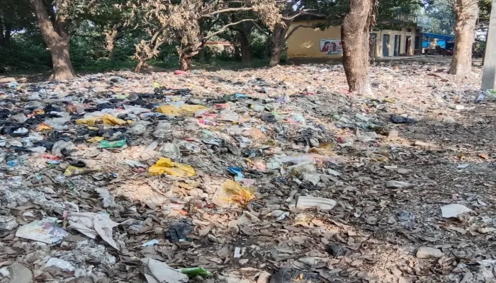 अयोध्या: लोगों के लिए समस्या बना कचरा, सता रहा संक्रामक रोगों का डर