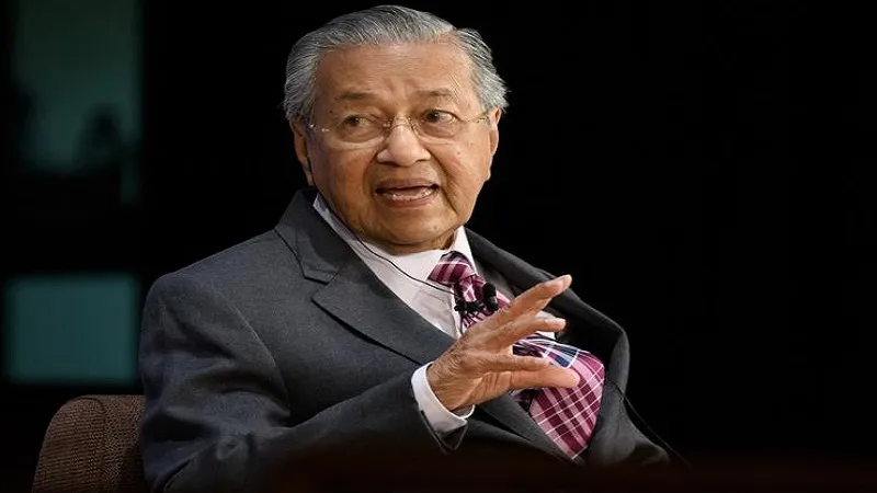 मलेशिया : Zakir Naik को शरण देने वाले भारत विरोधी महातिर मोहम्मद ने 53 साल में पहली बार चखा हार का स्वाद