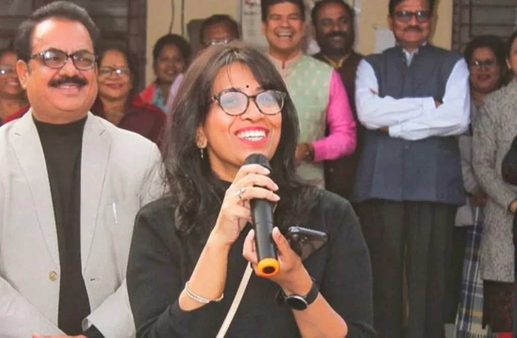 आधुनिक भारत में राष्ट्रीय पुनर्जागरण के पुरोधा थे राजा राममोहन राय: मंडलायुक्त