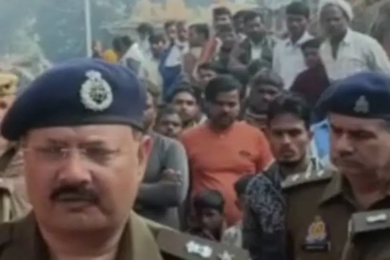 हरदोई: प्रेमी युगल का फंदे से लटकता मिला शव, शादी तय होने के बाद भी प्रेमी से बात करती रही प्रेमिका