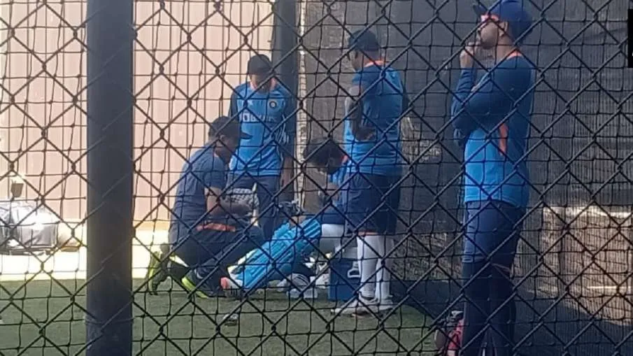 T20WC: टीम इंडिया को लगा झटका, सेमीफाइनल मैच से पहले चोटिल हुए कप्तान रोहित शर्मा