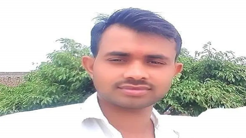 संभल: सांप के डसने से किसान के बेटे की मौत