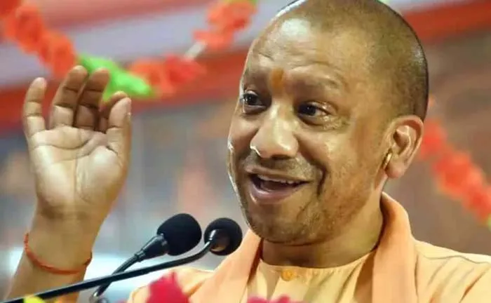 लखनऊ में शुरू हुआ उद्यमी सम्मेलन, सीएम योगी ने किया संबोधित