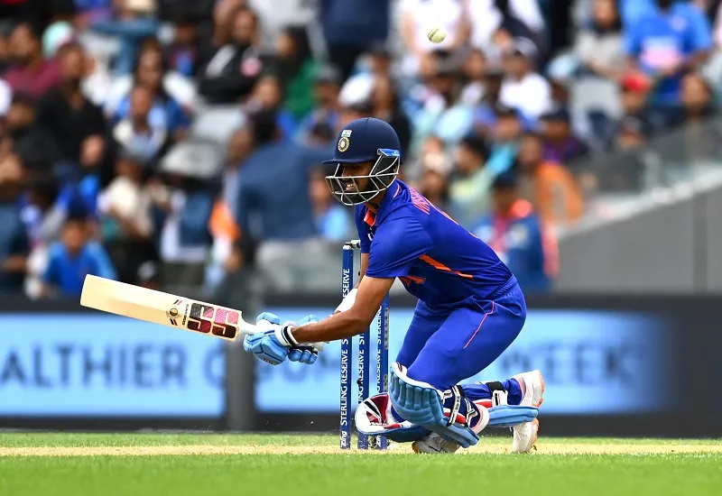 IND vs NZ 1ST ODI : टीम इंडिया ने न्यूजीलैंड को दिया 307 रनों का लक्ष्य 