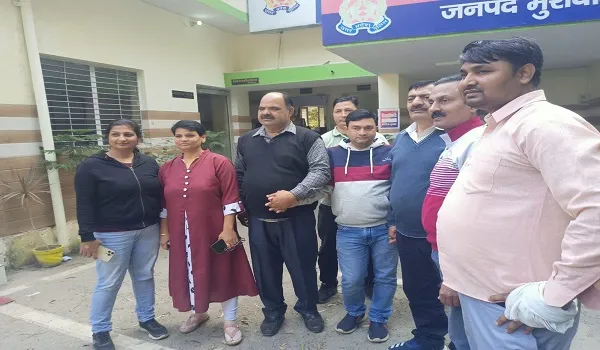 मुरादाबाद: एंटी करप्शन की टीम ने पांच हजार रुपए की रिश्वत लेते एडीओ पंचायत को दबोचा