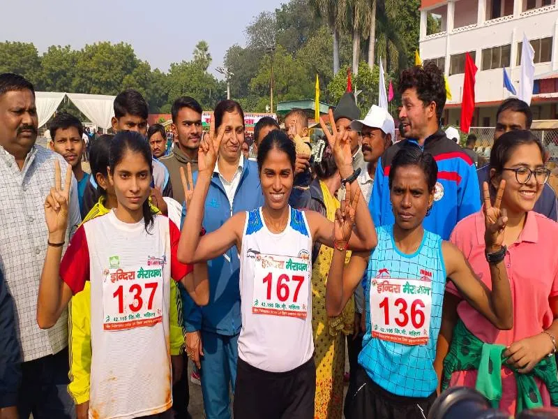 रायबरेली: आरेडिका की खेल अधिकारी पद्मश्री सुधा सिंह ने जीती 37वीं इन्दिरा मैराथन दौड़