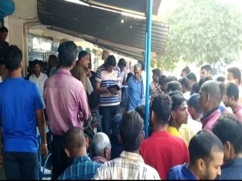 रायबरेली: दुकान के अंदर पंखे से फंदा लगाकर व्यापारी ने दी जान
