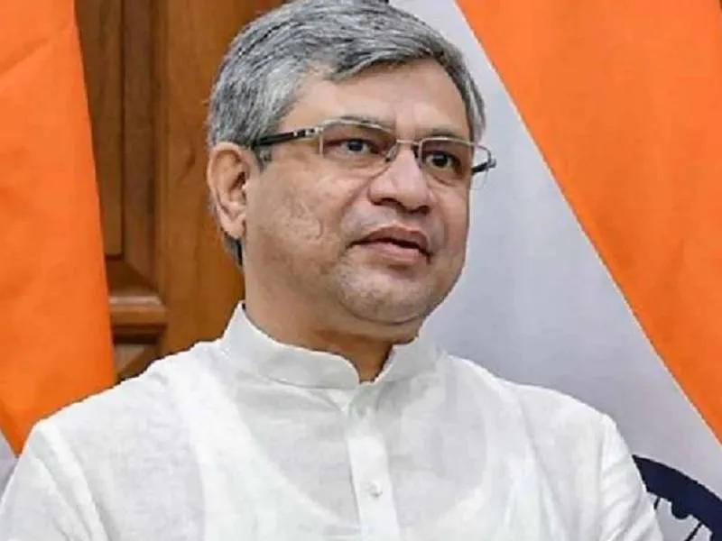 रेल मंत्री की वित्तीय उन्नयन घोषणा से रायबरेली में 300 सुपरवाइजर लाभान्वित