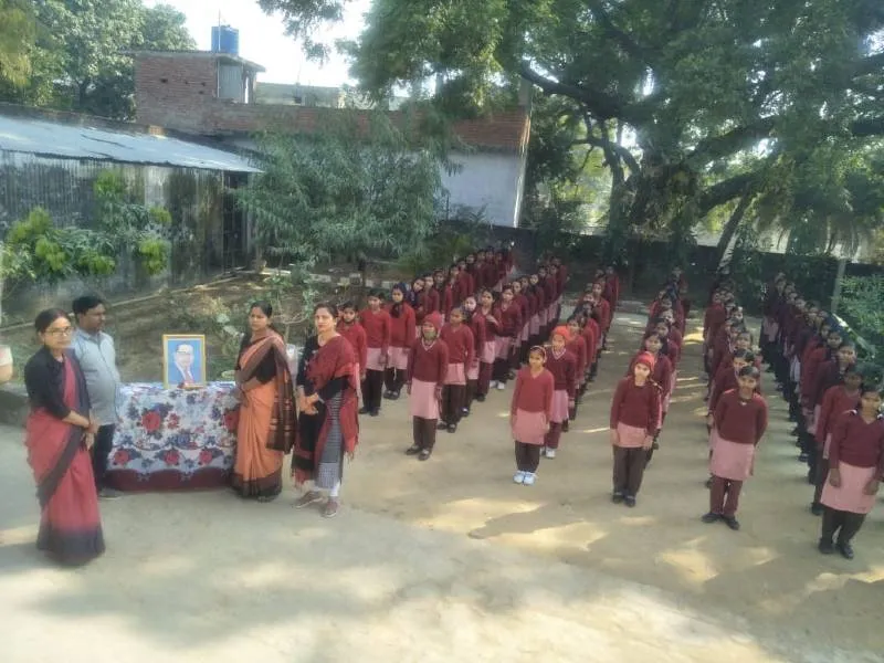 Constitution Day: बहराइच के सरकारी और निजी संस्थानों में दिलाई गई संविधान की शपथ