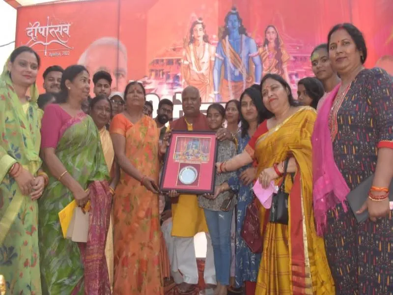 अयोध्या: अवैद्यनाथ ने मारी बाजी, अवधपुरी को मिला सेकेंड स्थान, दीपोत्सव में साज सज्जा के लिए वार्डों को  किया पुरस्कृत