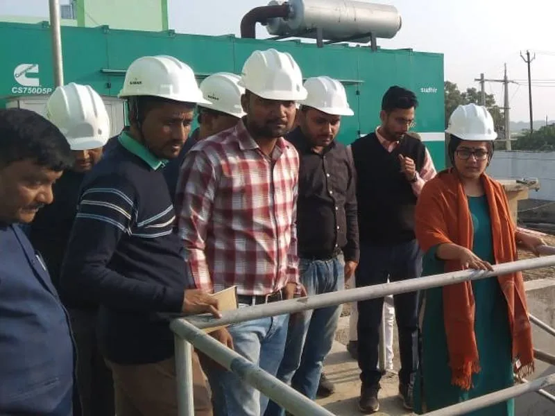 उन्नाव: डीएम ने एसटीपी प्लांट का किया निरीक्षण,  कार्यदायी संस्था को दिए निर्देश