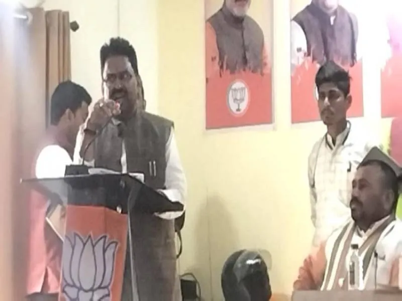 मोदी के नेतृत्व में बदल रही भारत की तस्वीर: महेश चंद्र श्रीवास्तव